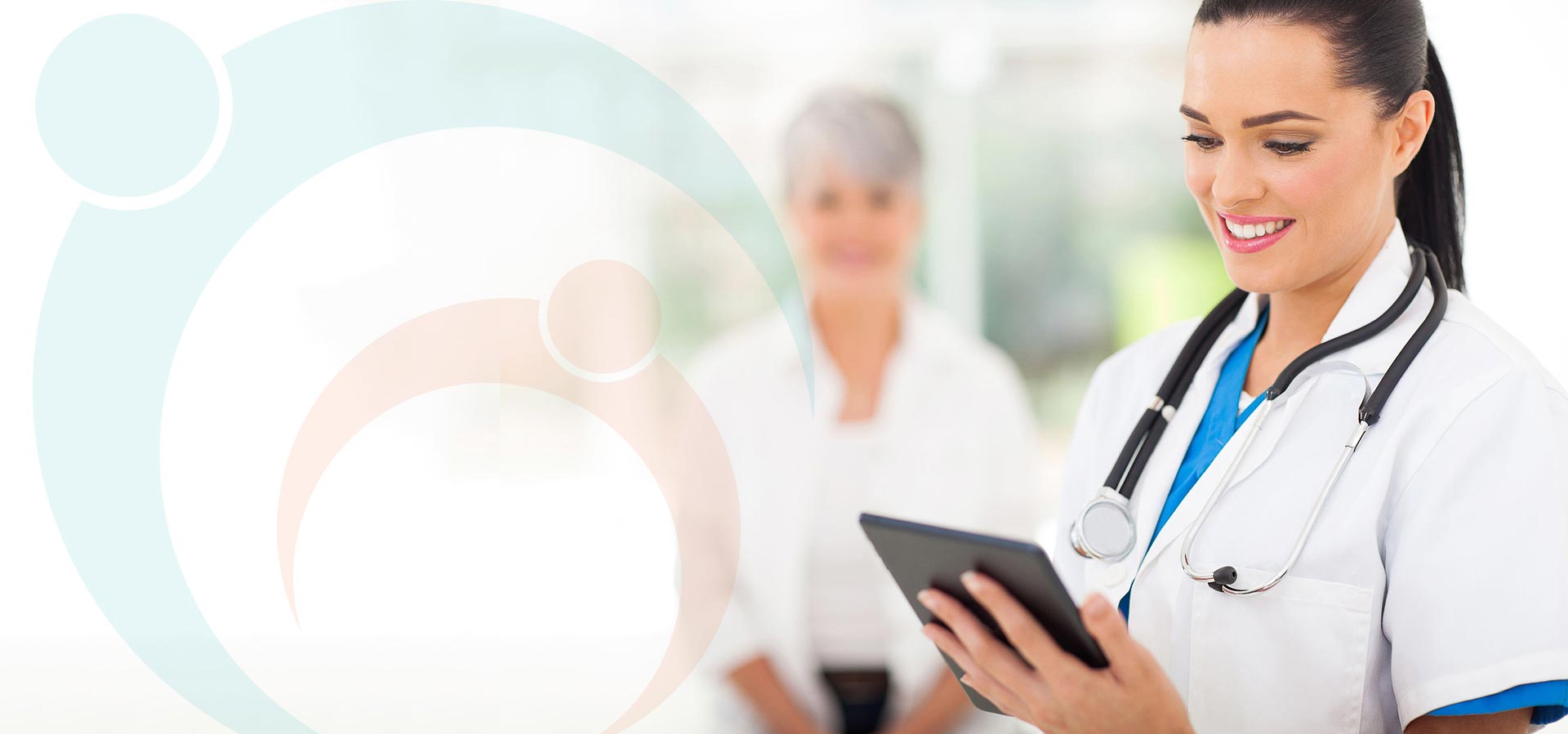 medic zambind in timp ce vizualizeaza rezultate medicale